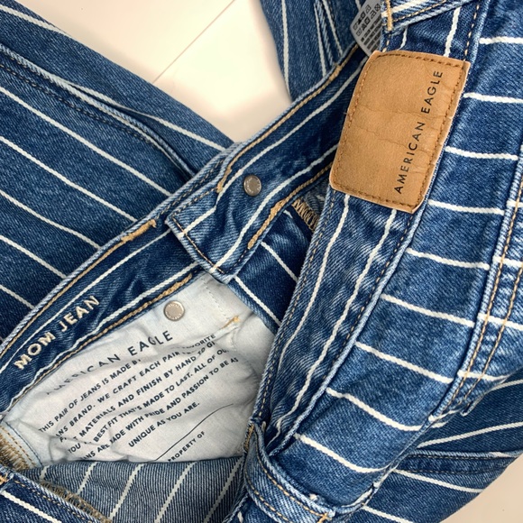 American Eagle blue and white striped jeans Mom Jeans American Eagle Outfitters - Picture 10 of 12